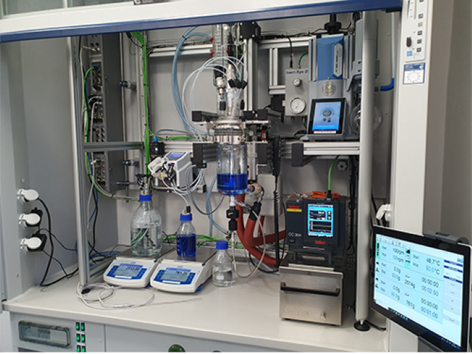 HITEC ZANG Demolabor HiLab | HiTec Zang – Führender Anbieter für Laborreaktoren in der chemischen Verfahrenstechnik